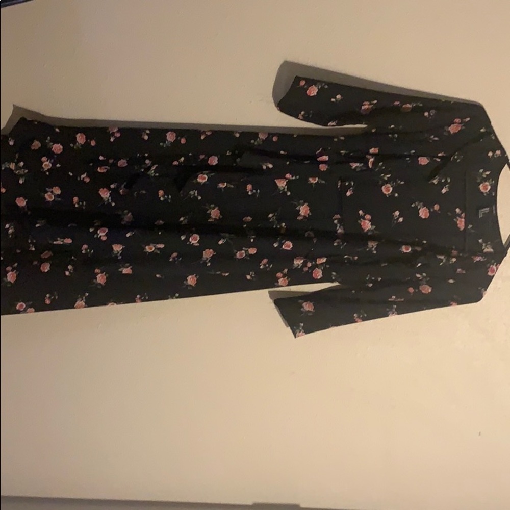 Black robe with pink roses